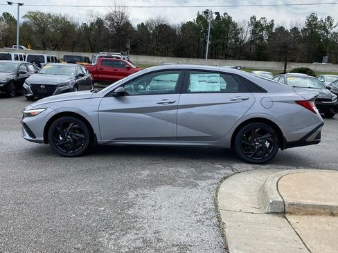New 2026 Hyundai Elantra Sport FWD image 4