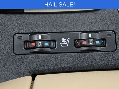 Used 2016 Toyota Highlander Limited Platinum image 28