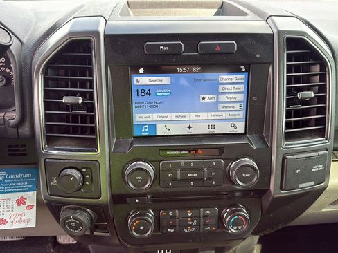 Used 2017 Ford F150 XLT w/ Equipment Group 302A Luxury image 21