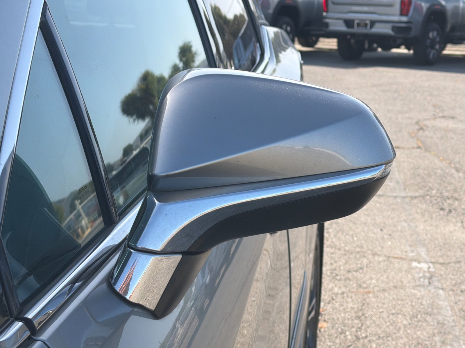 Used 2019 Lexus RX 450h AWD w/ Navigation Package image 39