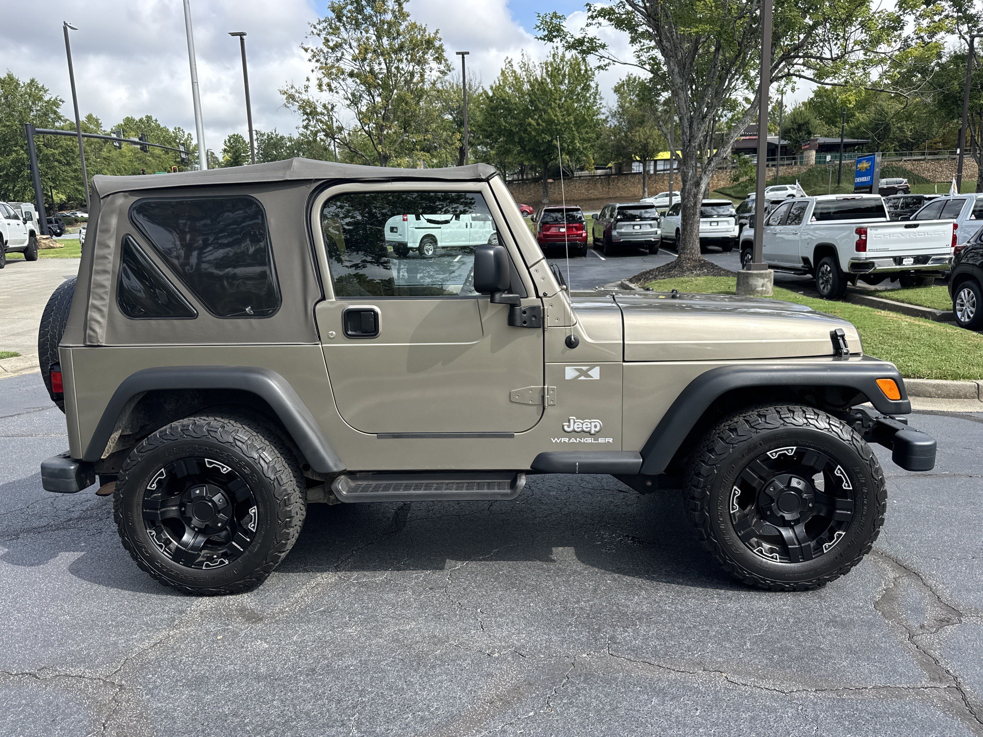 Used 2003 Jeep Wrangler X AWD/4WD image 4