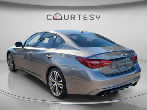 Used 2023 INFINITI Q50 Sensory RWD image 2