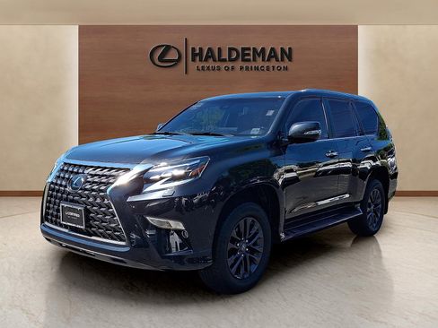 Used 2023 Lexus GX 460 Premium w/ Premium Plus Package AWD/4WD image 3