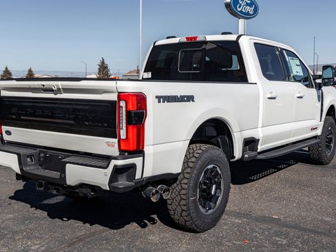 New 2026 Ford F350 Platinum w/ Tremor Off-Road Package image 4