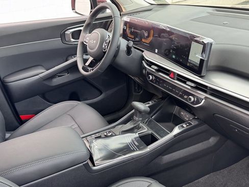 New 2025 Kia Sorento S image 15