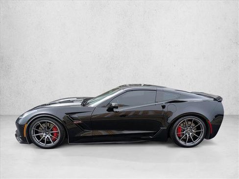 Used 2017 Chevrolet Corvette Grand Sport w/ Carbon Flash Badge Package image 9