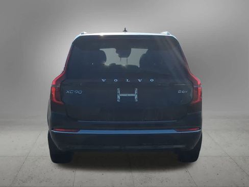 New 2026 Volvo XC90 B6 Plus w/ Protection Package Premier image 5