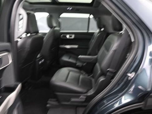 Certified 2022 Ford Explorer XLT w/ Equipment Group 202A AWD/4WD image 22