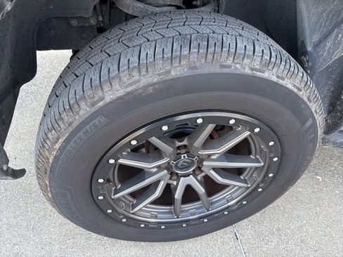 Used 2016 RAM 1500 Sport w/ Black Ram 1500 Sport Group image 2