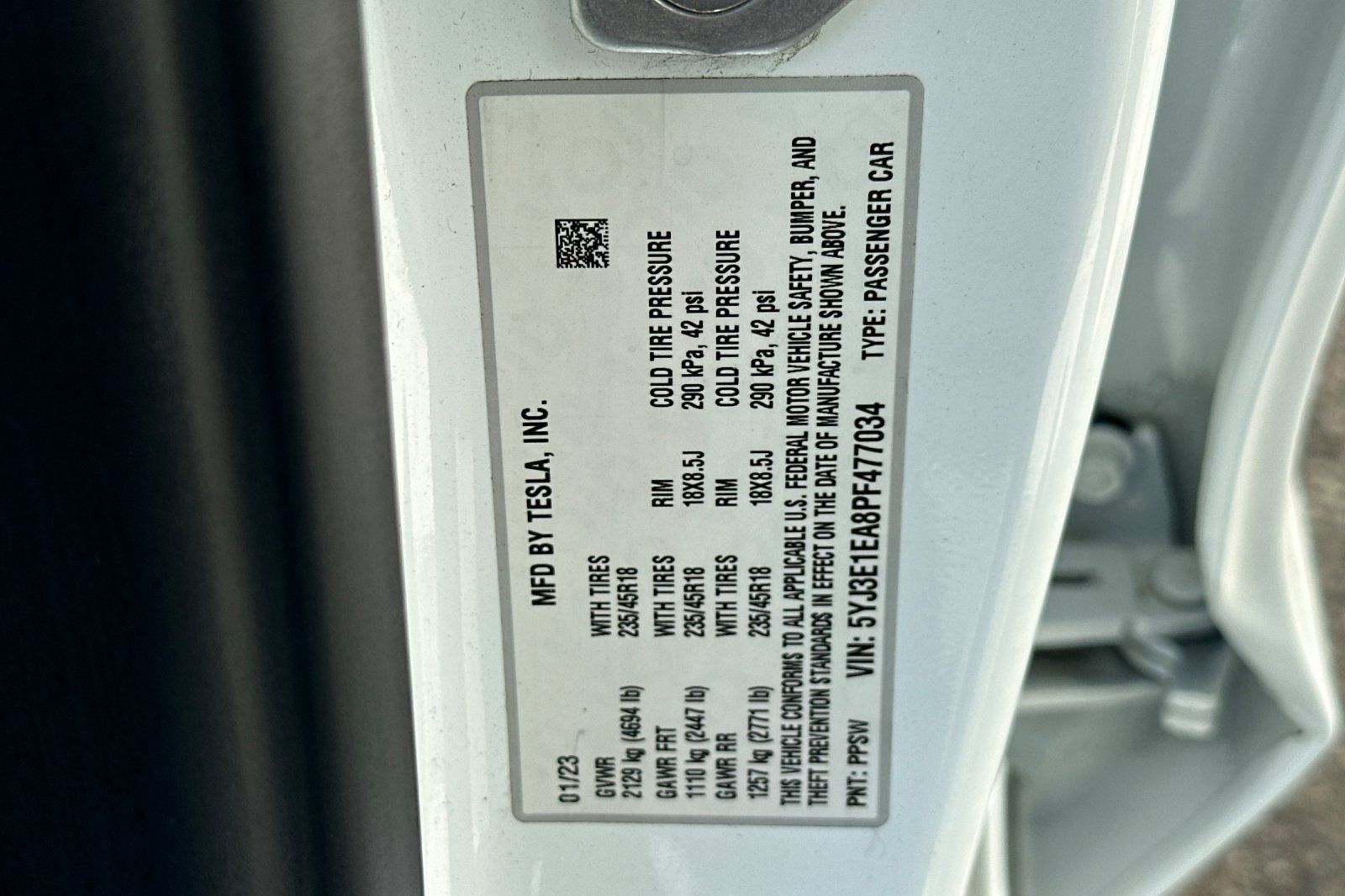 Used 2023 Tesla Model 3 Standard Range RWD image 37