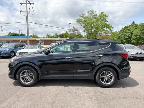 Used 2018 Hyundai Santa Fe Sport FWD image 10