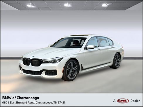 Used 2019 BMW 740i w/ Executive Package RWD image 1