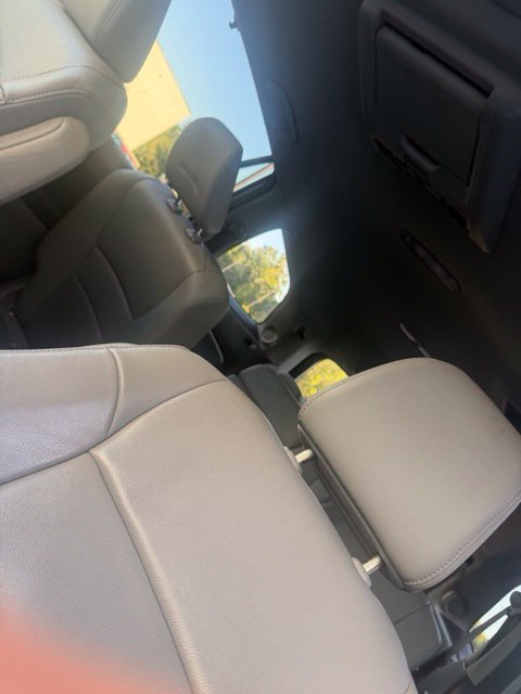 Used 2017 Honda Pilot Touring image 7