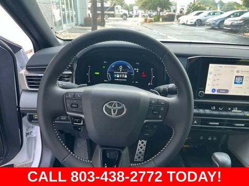 Used 2026 Toyota Camry SE FWD image 18