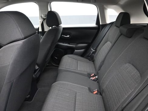 Certified 2024 Honda HR-V LX image 27