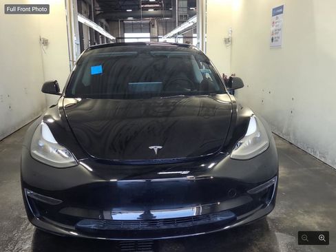 Used 2023 Tesla Model 3 Performance image 6