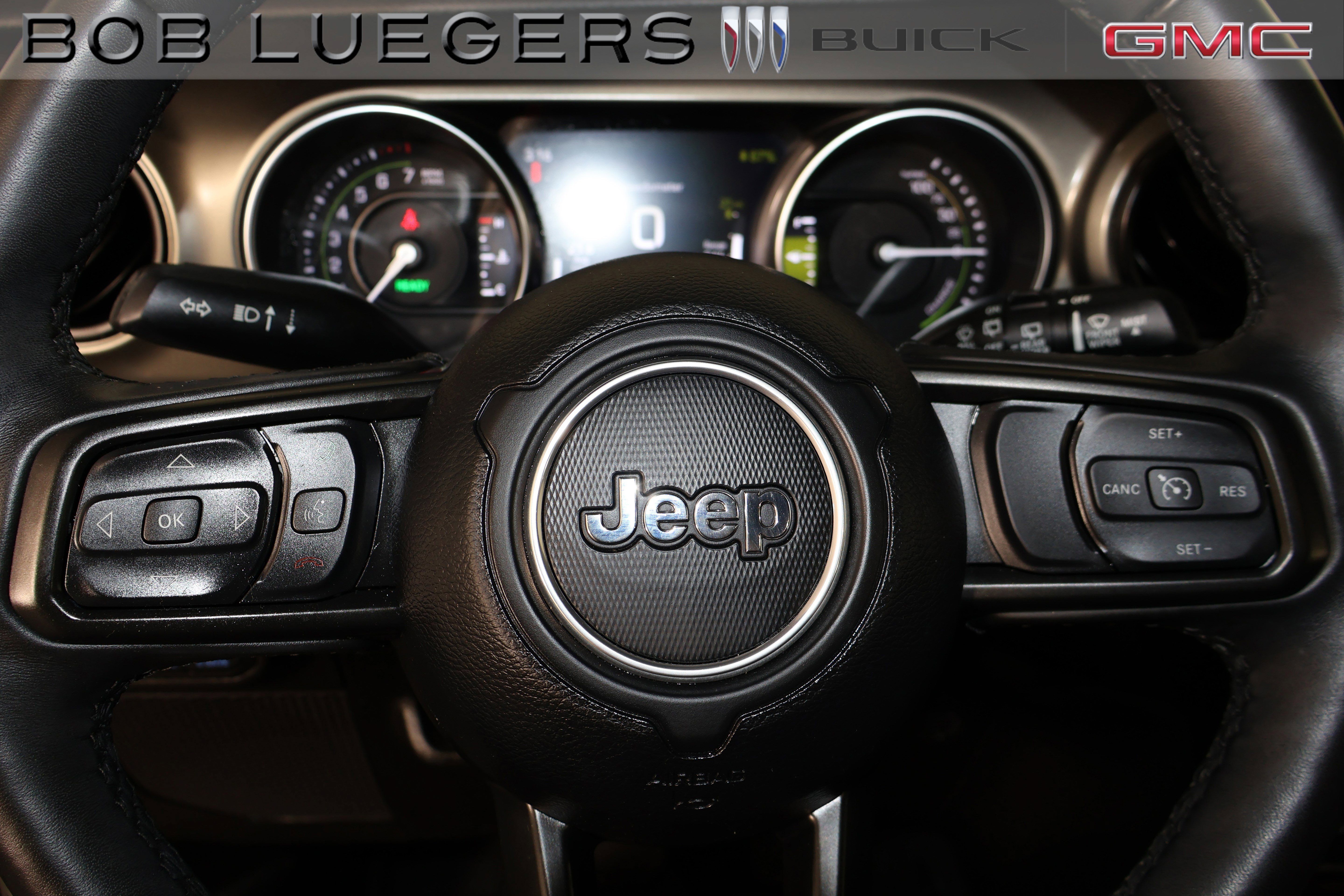 Used 2023 Jeep Wrangler Unlimited w/ Cold Weather Group AWD/4WD image 22