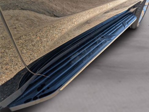 Used 2024 Chevrolet Tahoe Premier image 30