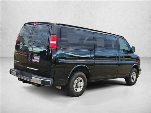 Certified 2024 Chevrolet Express 2500 LT w/ LT Preferred Equipment Group image 5
