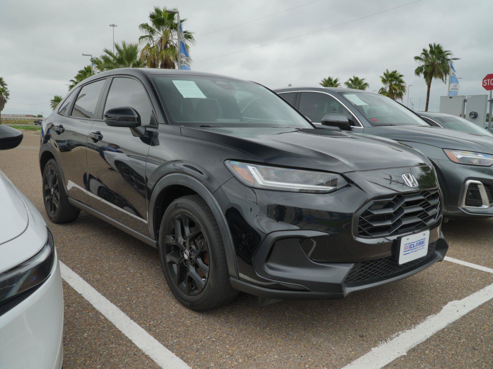 Used 2024 Honda HR-V Sport image 2