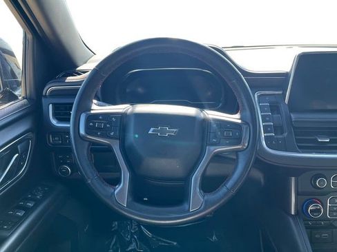 Used 2022 Chevrolet Tahoe RST w/ Sport Performance Package AWD/4WD image 15