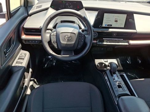 Used 2024 Toyota Prius Prime FWD image 13