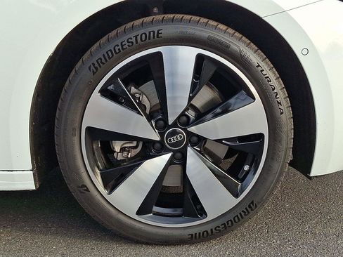 Used 2025 Audi A5 2.0T Premium Plus w/ Premium Plus image 8