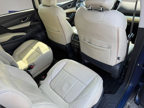 Used 2019 Subaru Ascent Premium AWD/4WD image 35