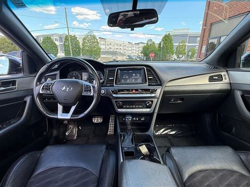 Used 2019 Hyundai Sonata Sport FWD image 18