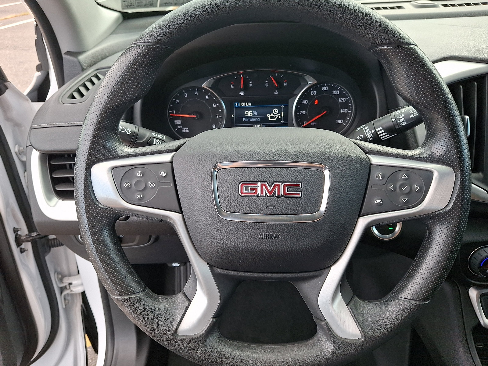 Certified 2024 GMC Terrain SLE w/ Driver Convenience Package AWD/4WD image 18