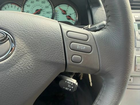 Used 2006 Toyota Solara SLE FWD image 25