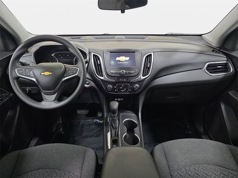 Used 2022 Chevrolet Equinox LT image 10