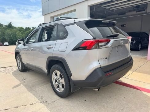 Used 2023 Toyota RAV4 XLE w/ Convenience Package FWD image 5