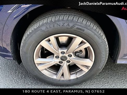 Used 2025 Audi Q5 Premium AWD/4WD image 8