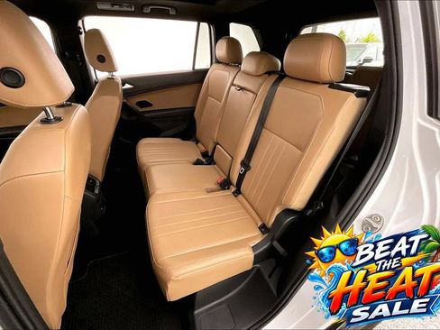 Used 2022 Volkswagen Tiguan SE FWD image 34