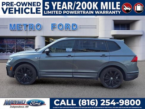 Used 2020 Volkswagen Tiguan SE R-Line FWD image 6