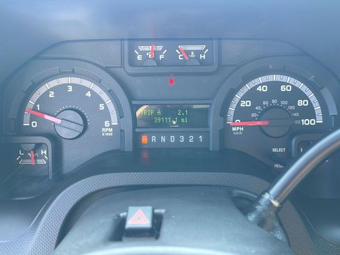 Used 2012 Ford E-350 and Econoline 350 XL RWD image 17