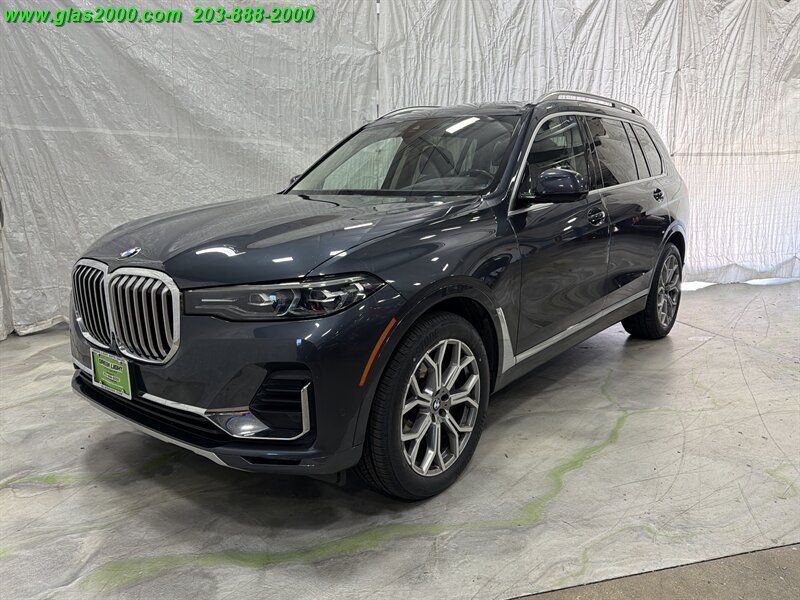 Used 2022 BMW X7 xDrive40i w/ Premium Package AWD/4WD image 1