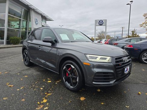 Used 2020 Audi SQ5 Premium Plus w/ Premium Plus Package image 1