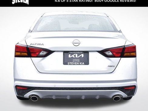Used 2025 Nissan Altima 2.5 SV w/ SV Premium Package AWD/4WD image 8
