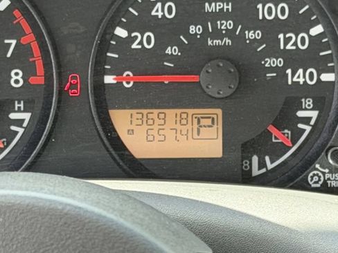 Used 2011 Nissan Frontier SV RWD image 14