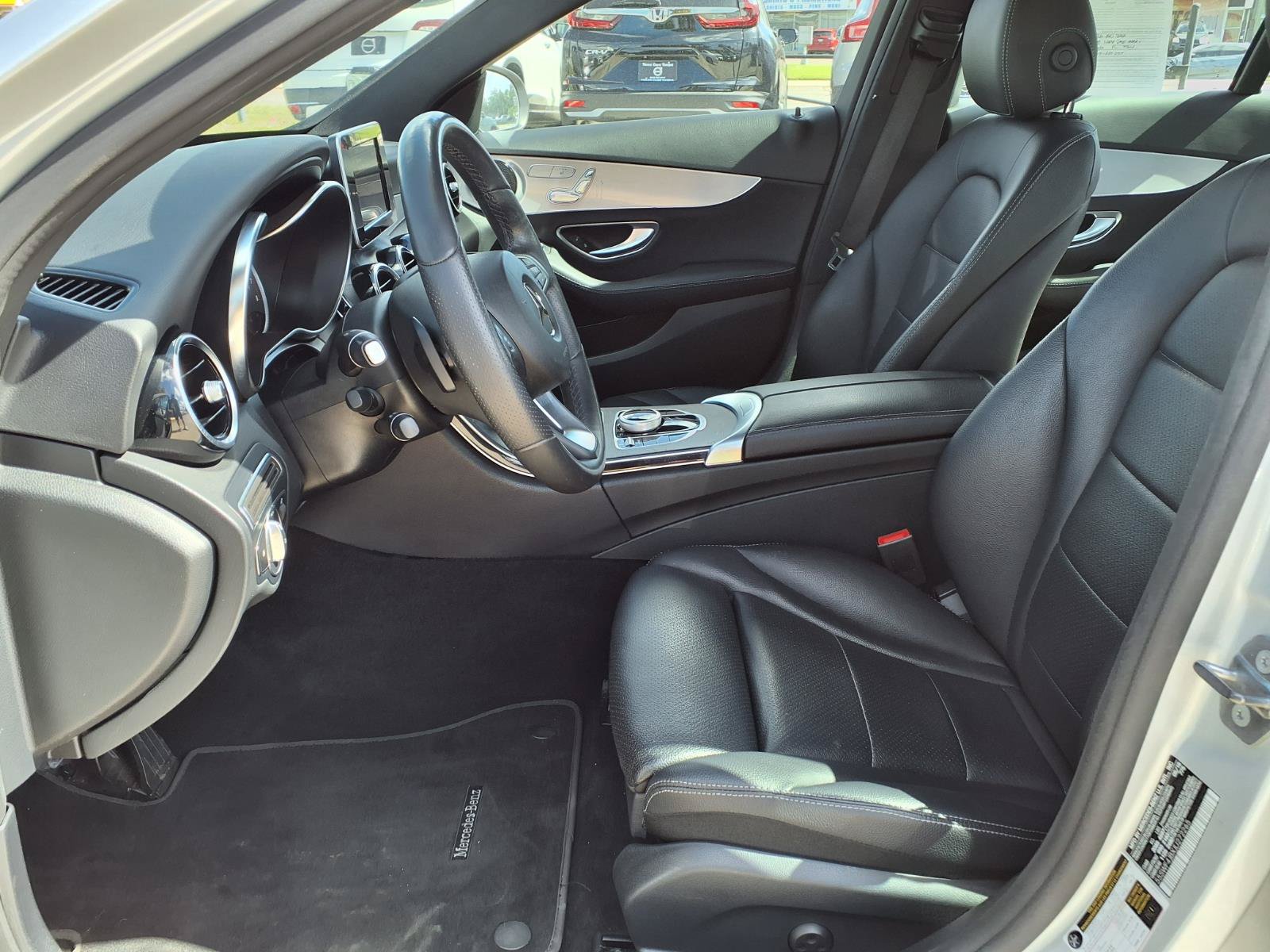 Used 2018 Mercedes-Benz C 300 Sedan image 22