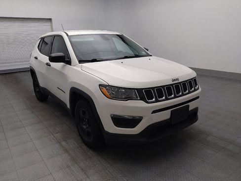 Used 2018 Jeep Compass Sport FWD image 13