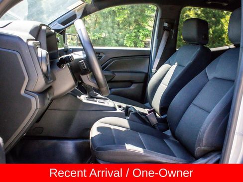 Used 2023 Chevrolet Colorado W/T RWD image 11