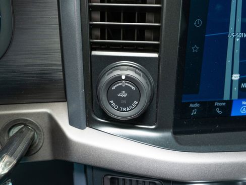 Used 2024 Ford F150 XLT image 26