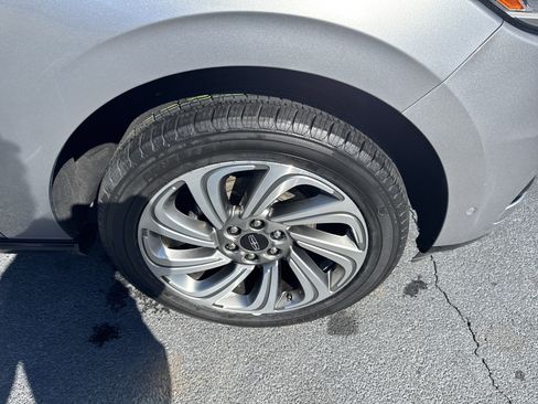 Used 2023 Lincoln Navigator Reserve image 10