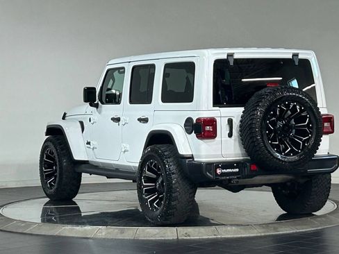 Used 2021 Jeep Wrangler Unlimited Sahara AWD/4WD image 7