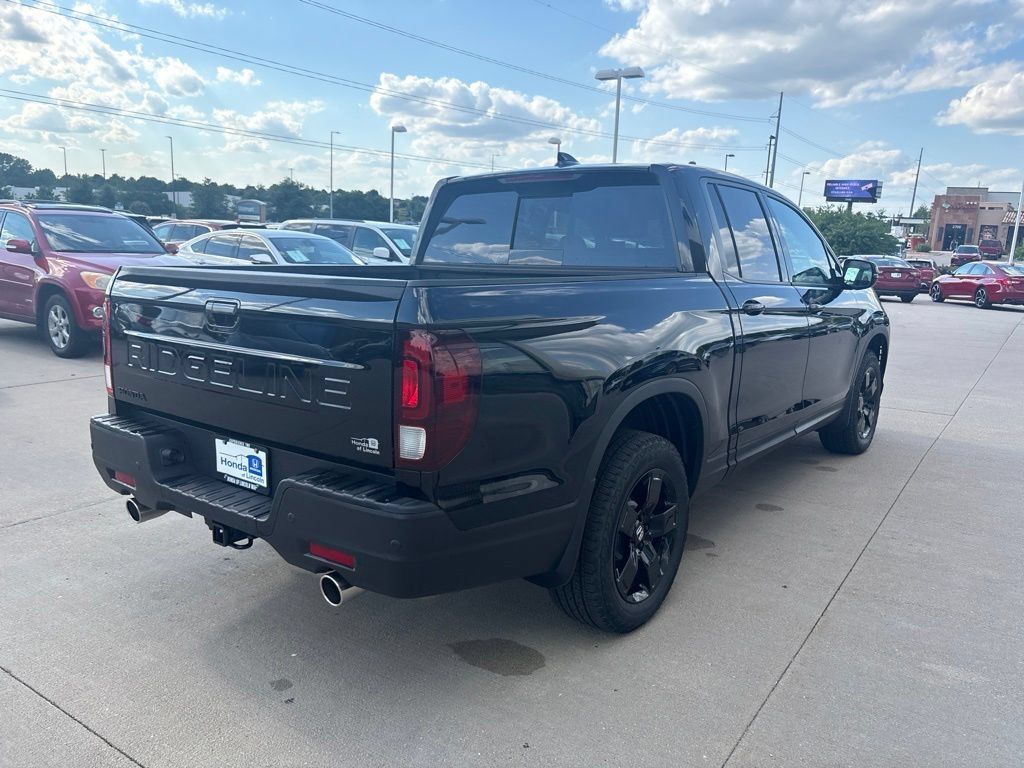 Certified 2026 Honda Ridgeline Black Edition image 5