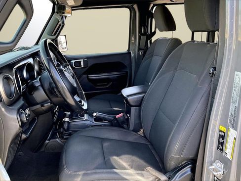 Certified 2021 Jeep Gladiator Sport image 19