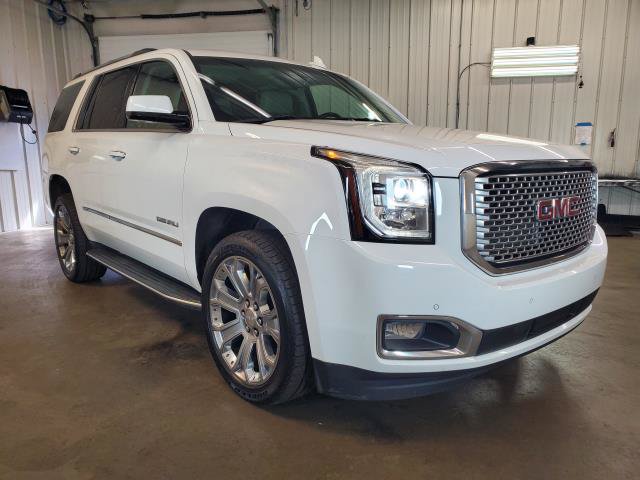 Used 2016 GMC Yukon Denali w/ Open Road Package AWD/4WD image 2